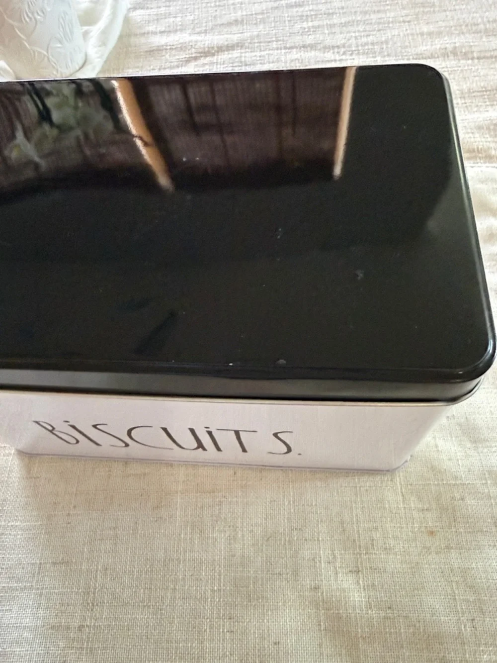 Rae Dunn BISCUITS Metal Storage Tin - Picture 5 of 5